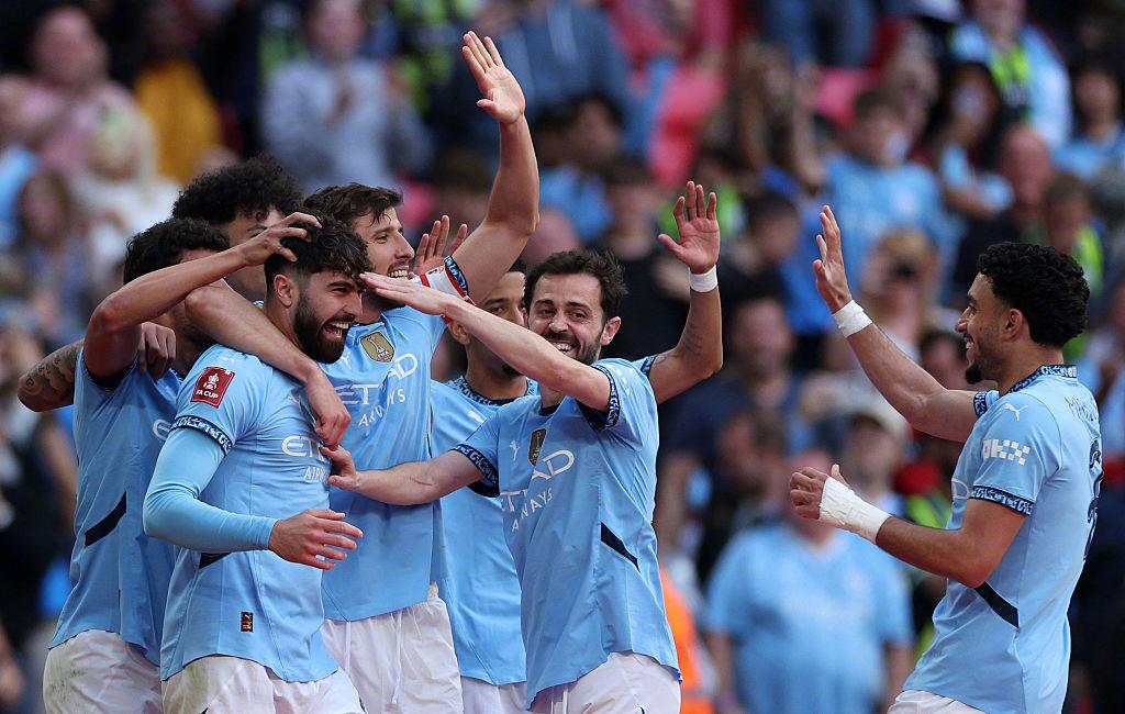 Vào thời điểm quan trọng, Guardiola đã chọn cách làm mới lại đội hình, nắm bắt điểm yếu về sức mạnh của Nottingham Forest