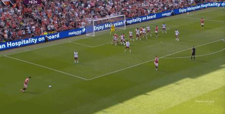 ⛳Chi tiết: Manchester United của Amorim đang phải đối mặt với tình thế tiến thoái lưỡng nan. Tinh thần của họ bị tổn hại khi phải luân phiên thay đổi thế mạnh của mình.