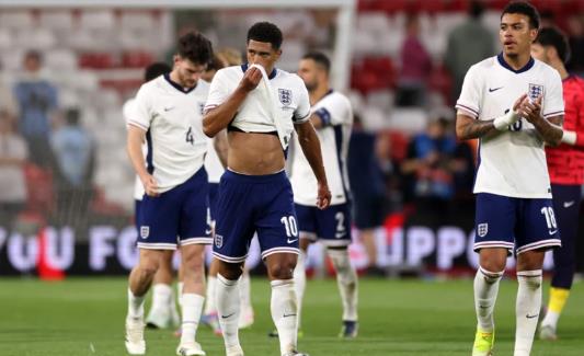 Kane: Three Lions đã không chơi đủ tốt nhưng không cần phải hoảng sợ. Chúng ta không nên bị phạt vì lỗi dùng tay chơi bóng trước khi Bellin ghi bàn.