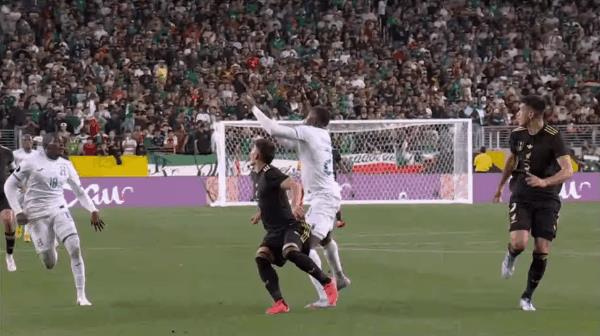 Bản tin trận đấu Gold Cup: Jimenez ghi bàn thắng quyết định, Mexico đánh bại Honduras 1-0 và sẽ đối đầu với Hoa Kỳ trong trận chung kết