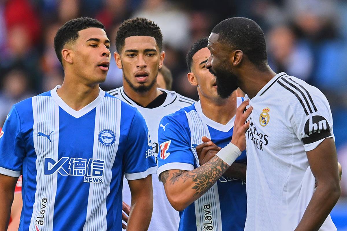 Chuyến tham quan mùa giải La Liga mới: Alaves: Với việc mất đi nhiều cầu thủ chủ chốt và sự bổ sung hạn chế, mùa giải mới vẫn phải đối mặt với thách thức xuống hạng.