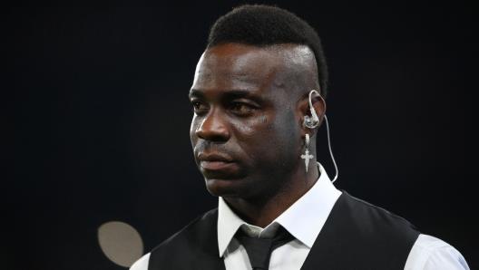 Balotelli: Tôi muốn tìm một đội bóng tin tưởng tôi và thi đấu cho tôi trong hai hoặc ba năm. Một số người không muốn tôi gia nhập đội tuyển quốc gia.