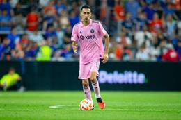 Tạm biệt Sergio Busquets: Viên đá quý hoàn hảo đến mức vô hình