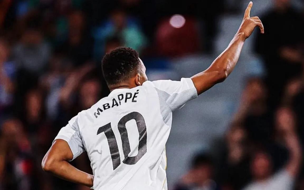 Kylian Mbappe “Hai năm sát cánh cùng Messi giúp tôi thấu hiểu bóng đá tốt hơn” 1 Kylian Mbappe “Hai năm sát cánh cùng Messi giúp tôi thấu hiểu bóng đá tốt hơn” 1