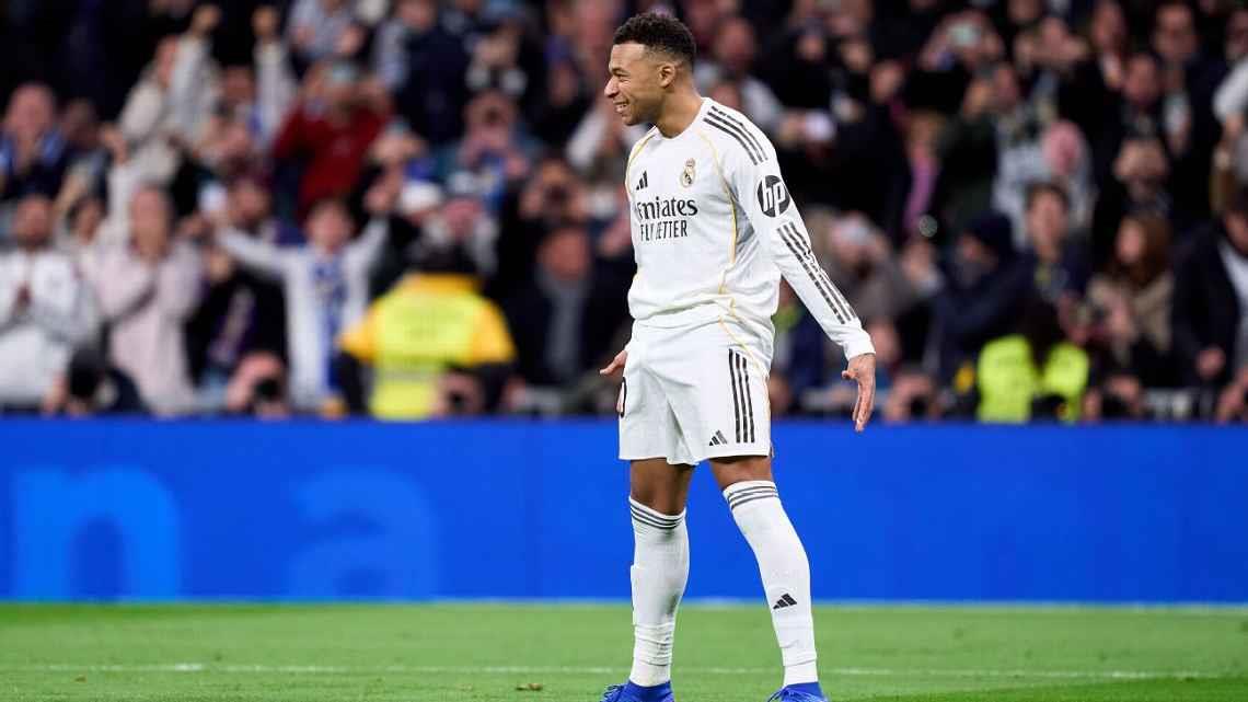 Siêu cúp Tây Ban Nha, El Clásico Barcelona có phải là đội được đánh giá cao hơn 3