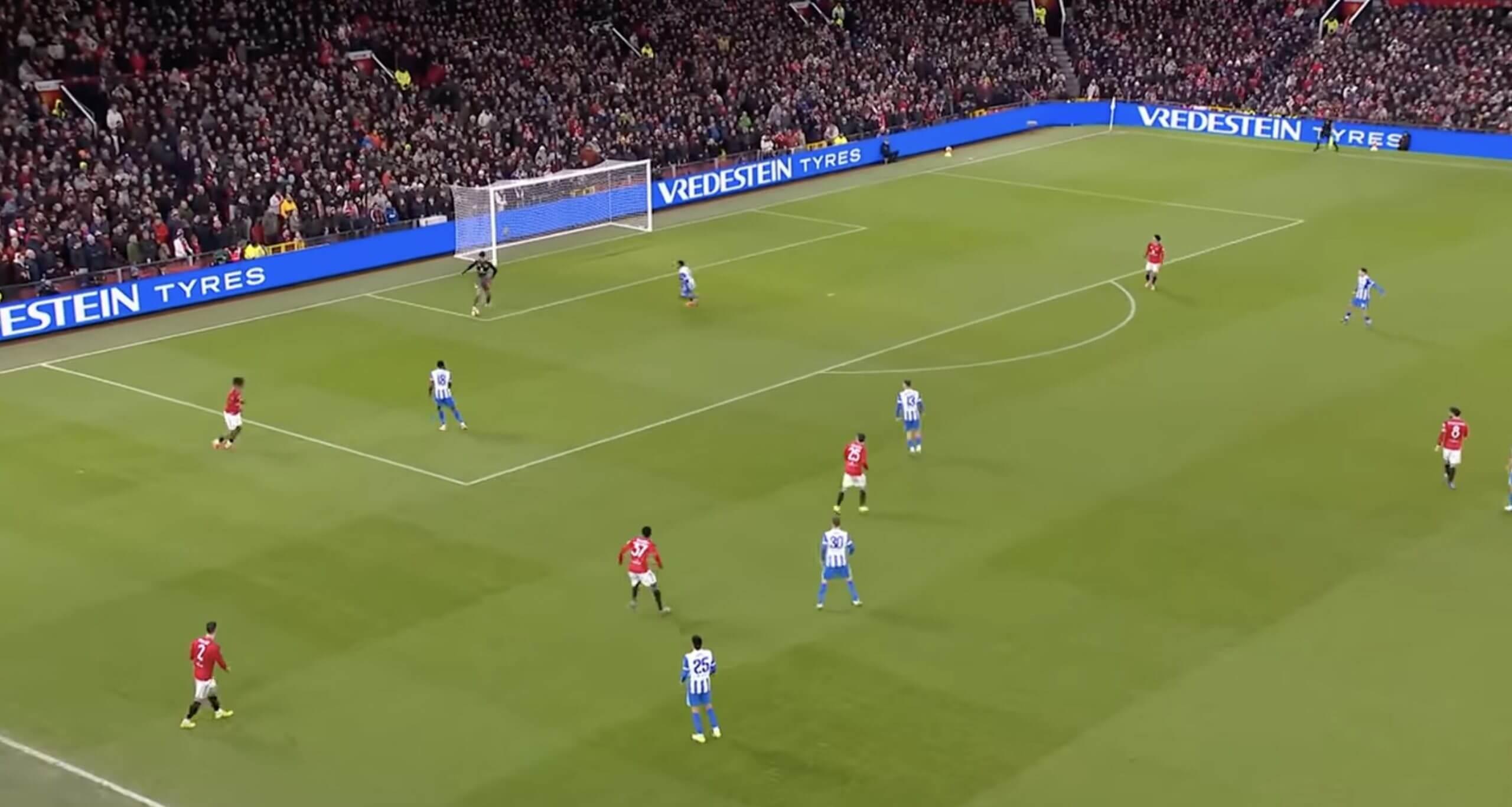 Senne Lammens Kẻ khiến khán giả nhầm tưởng với Peter Smeichel 10