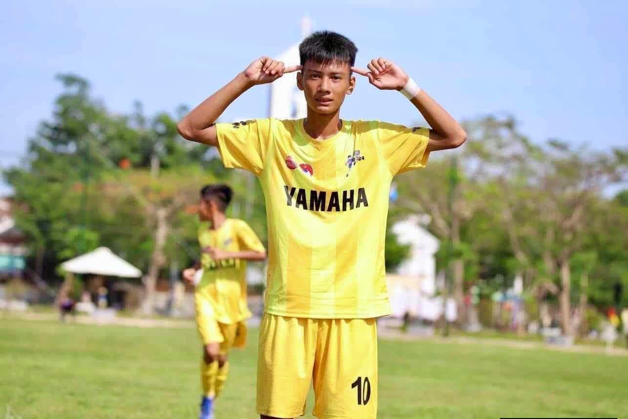 U13 SLNA vô địch: Không chỉ Bảo Hoàng bị nghi gian lận tuổi?